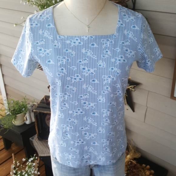 LIZ CLAIBORNE ♡ Sweet Vintage Blue|White Floral Box Pattern Short Sleeve Top SP - Picture 4 of 16